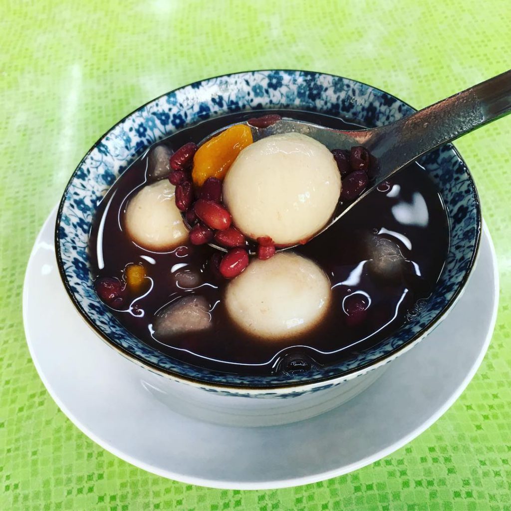 台湾スイーツ紅豆湯（ホンドウタン）